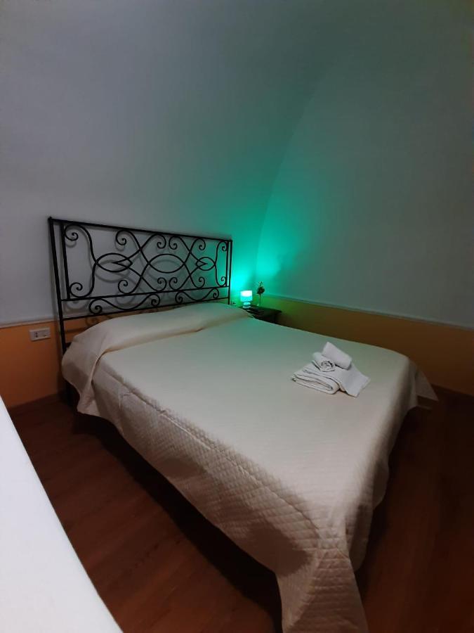 Holiday House Nel Cuore Di Bari Exteriér fotografie